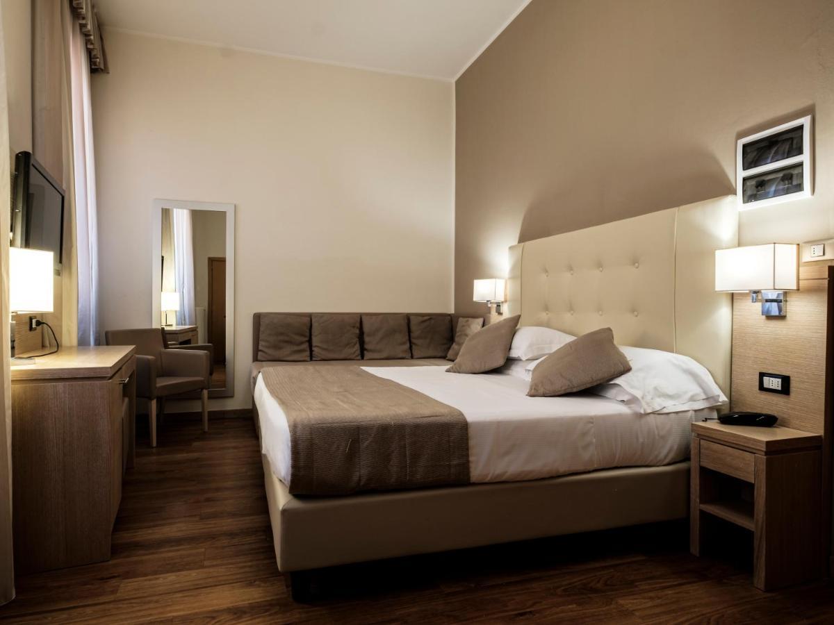 Triple Room,1226979692:JPEG