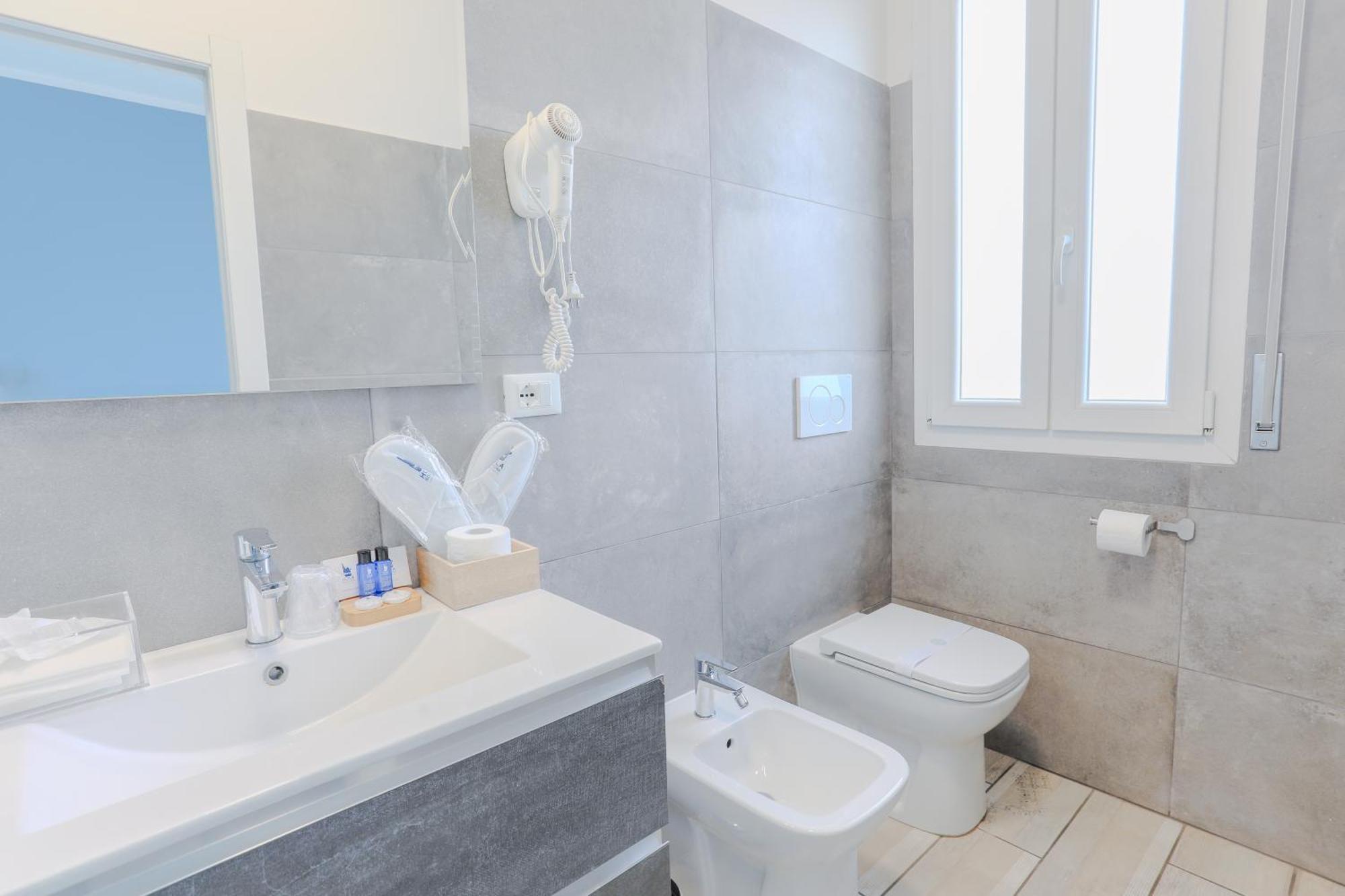Double or Twin Room Balcony
