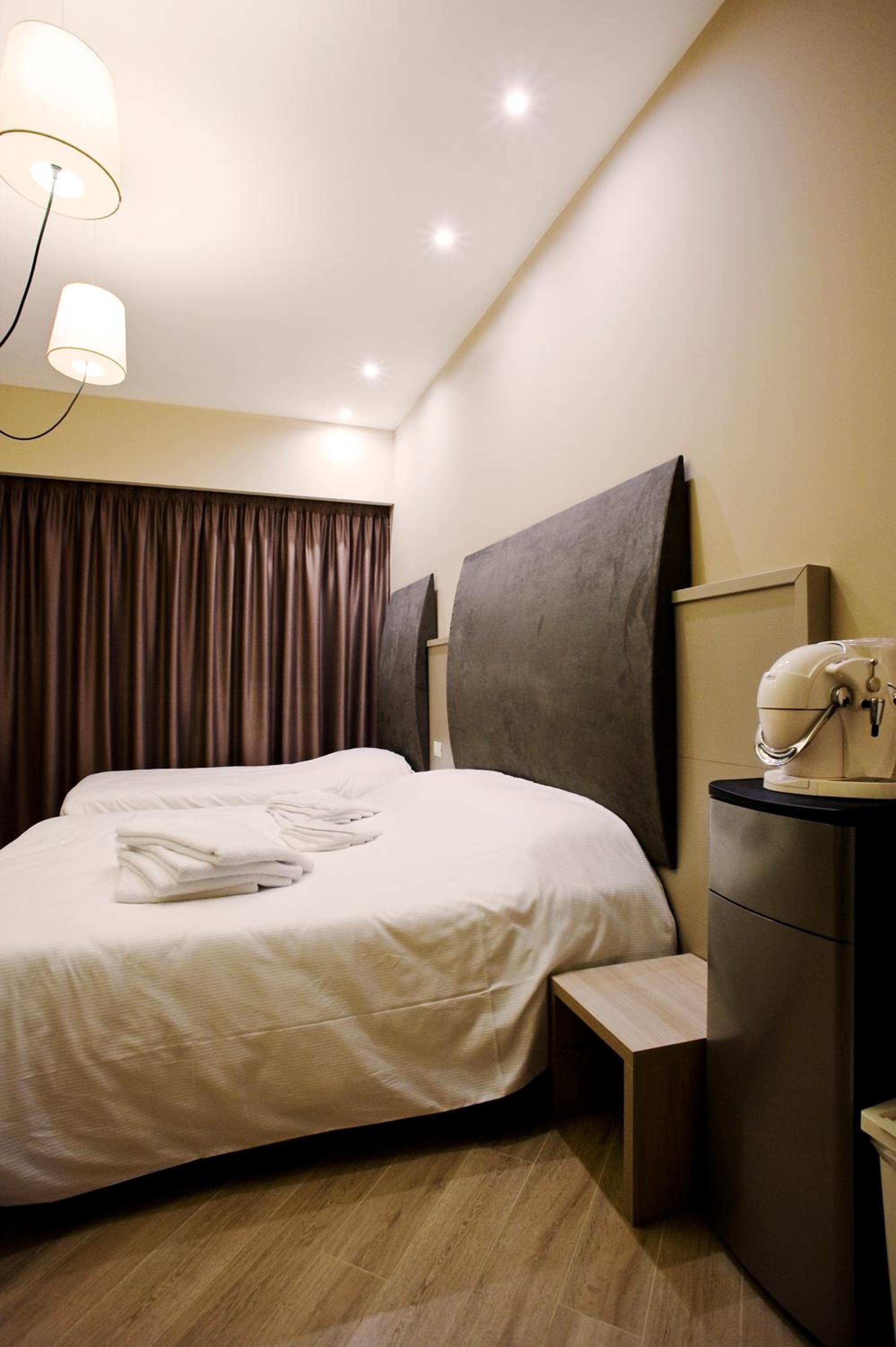 Triple Room Private Bathroom