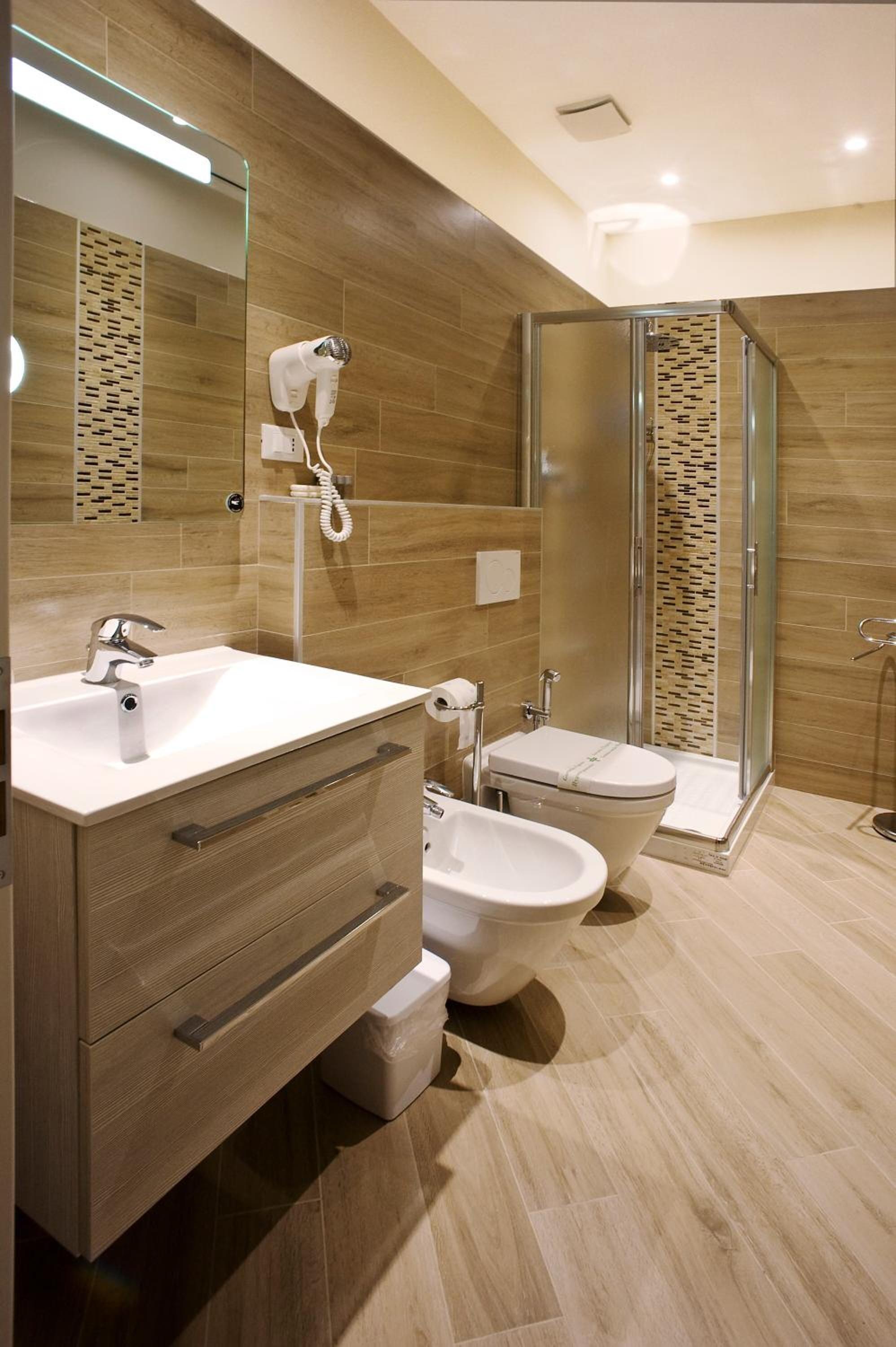 Triple Room Private Bathroom
