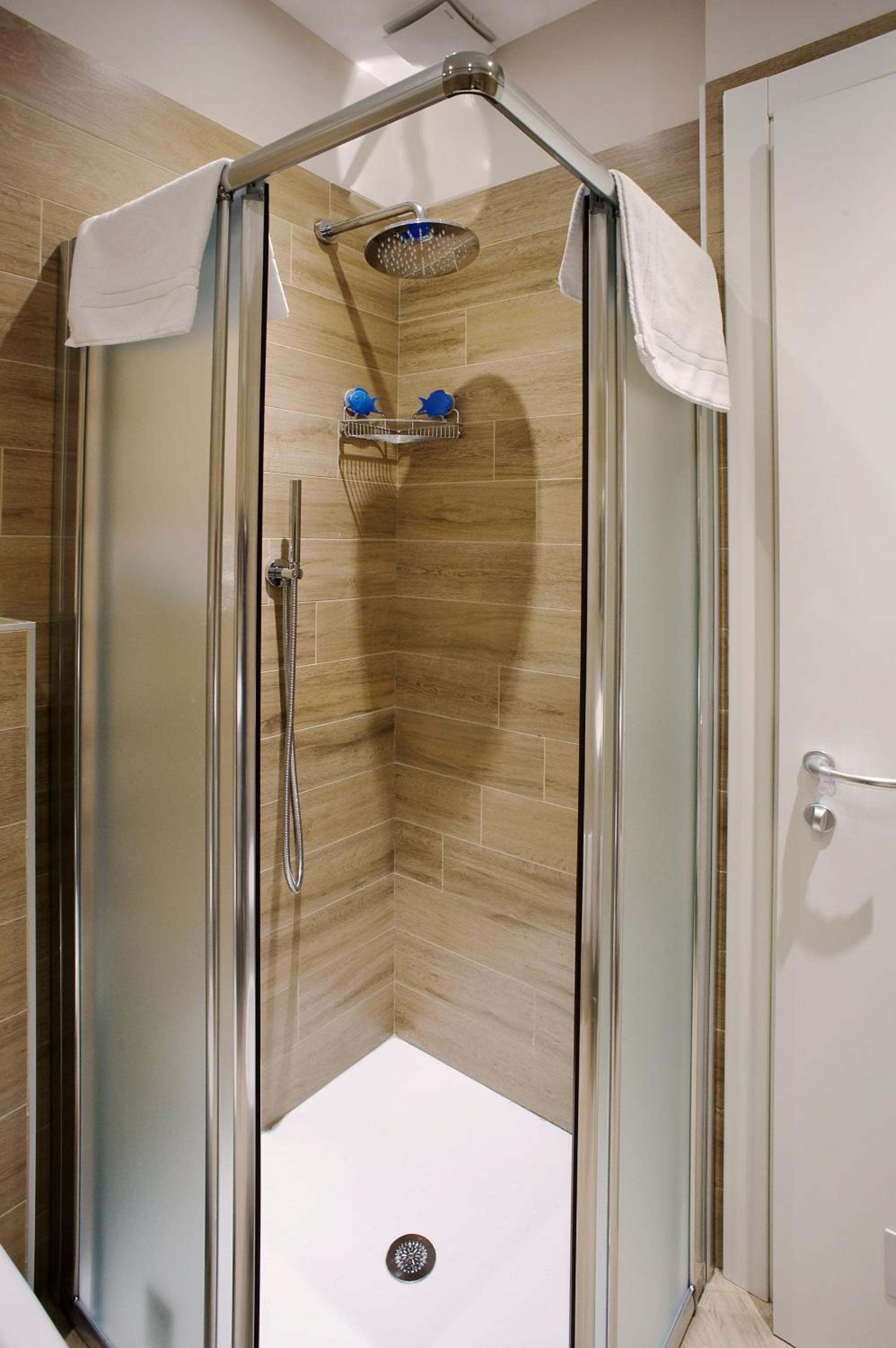 Double Room Private Bathroom