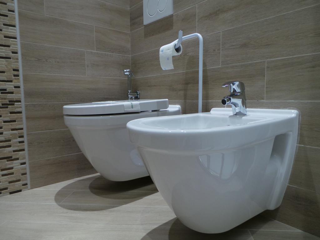 Double Room Private Bathroom