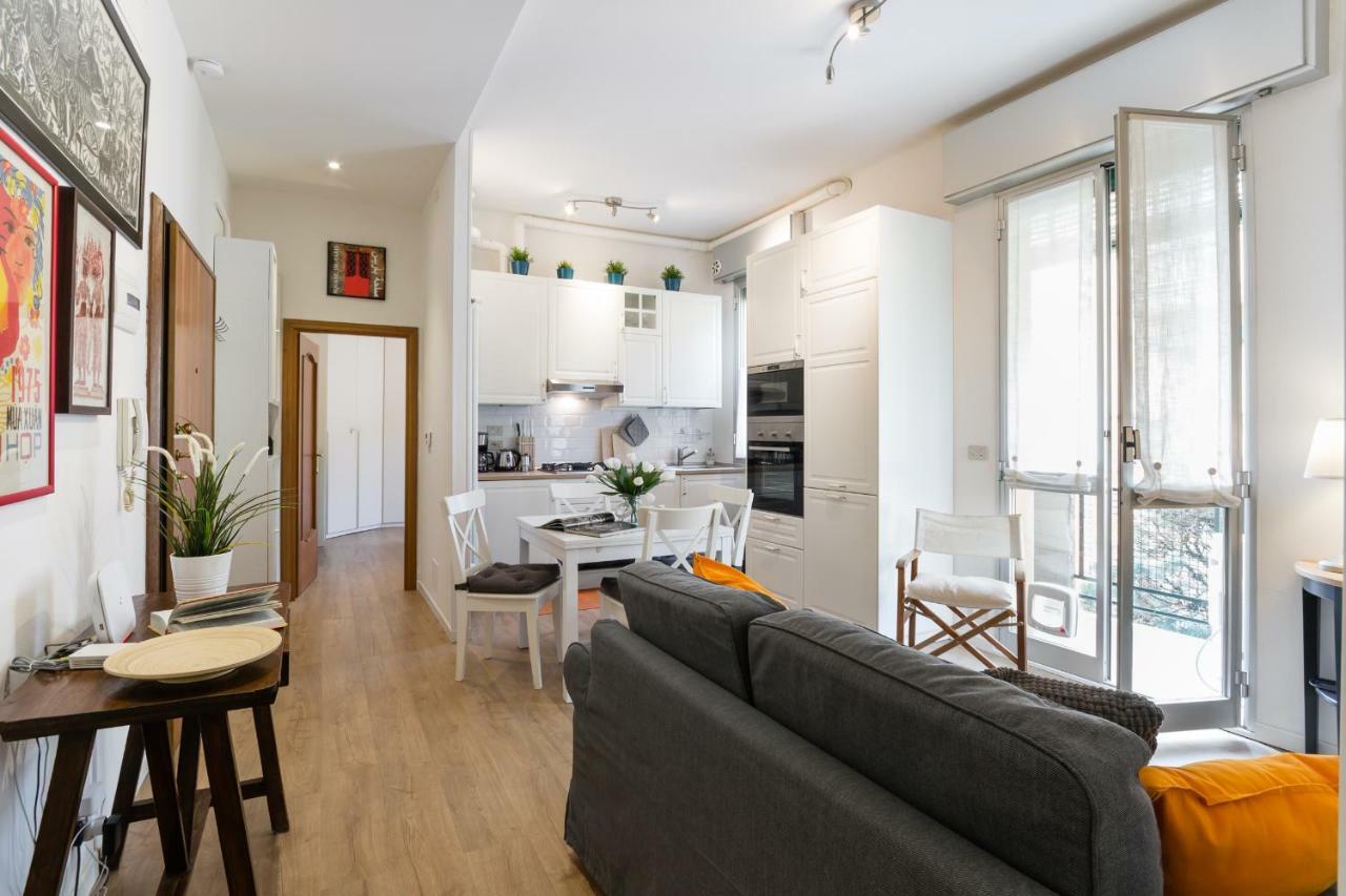 Two-Bedroom Apartment,911038903:JPEG