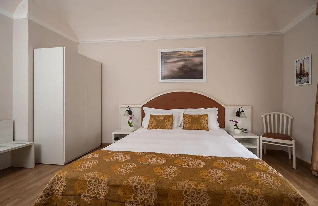 Casa Faccioli Luxury B&B&Wellness-1