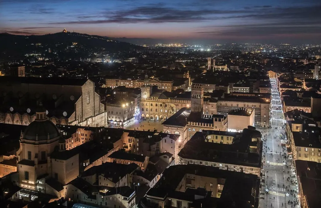 Visione Strada Maggiore 62-1