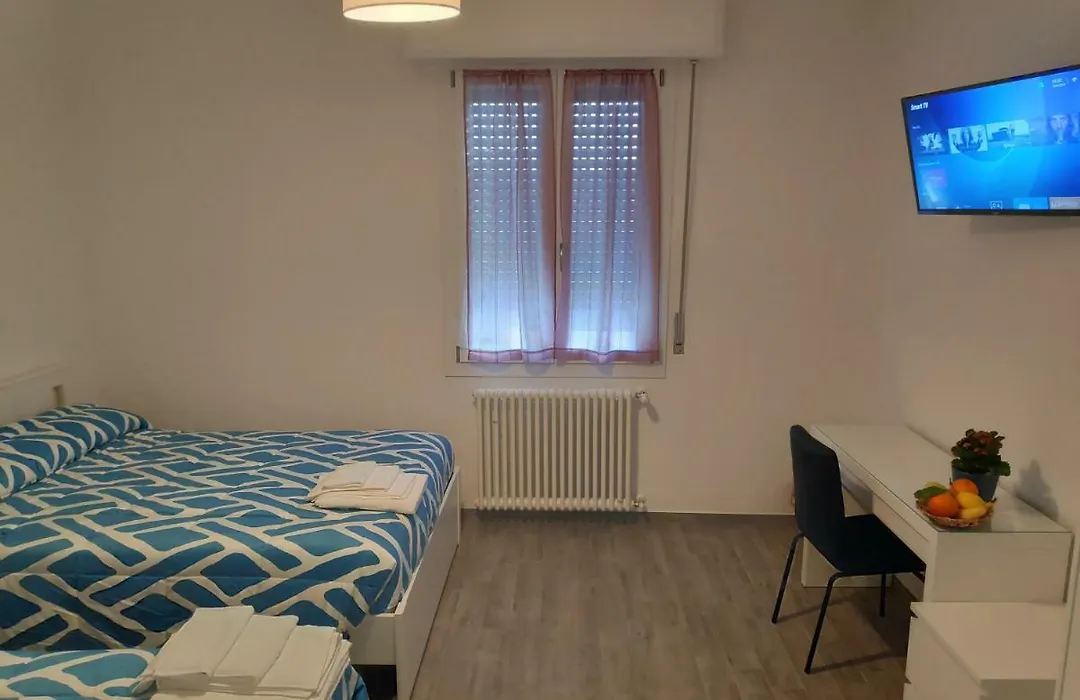 Casadei Guest House Stazione Bologna-1
