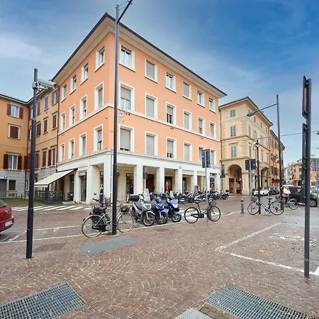 D'Azeglio 62 Luxury Rooms-3