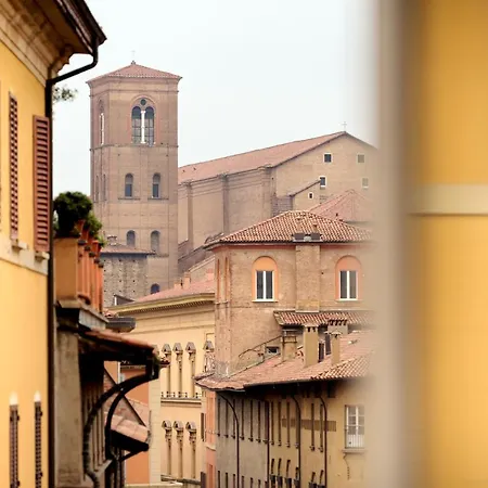 D'Azeglio 62 Luxury Rooms-2