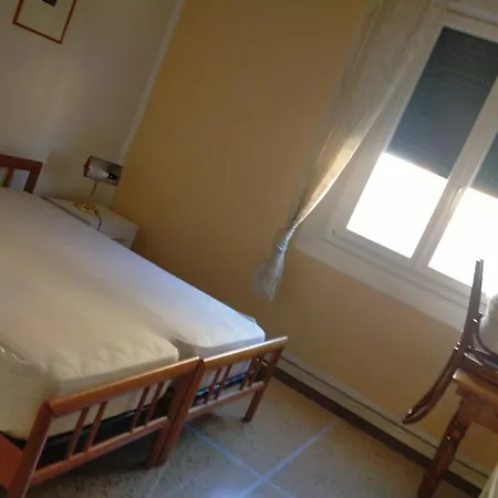 B & B Via Borgo Di San Pietro-2