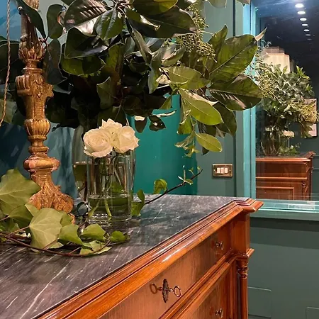 Central Suite Bed&Breakfast-2