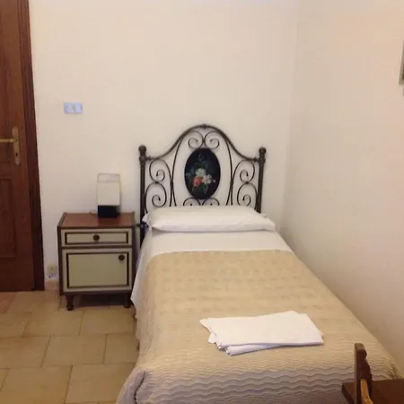 Riva Reno Guesthouse-3