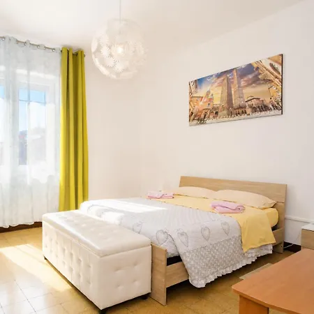 Bologna Dream Apartments-3