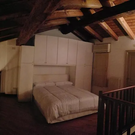 Farolfi Apartments Pepoli-3