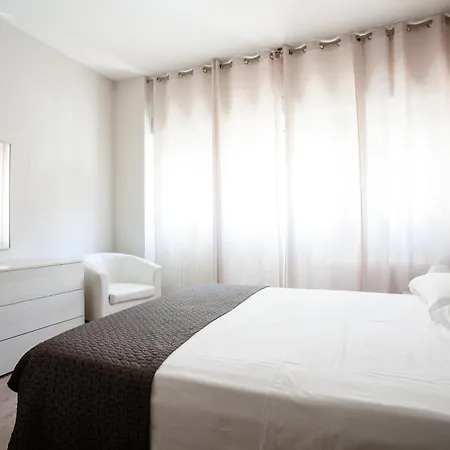 Astoria Suite Apartments-2