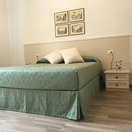 Guest House in Piazza-2